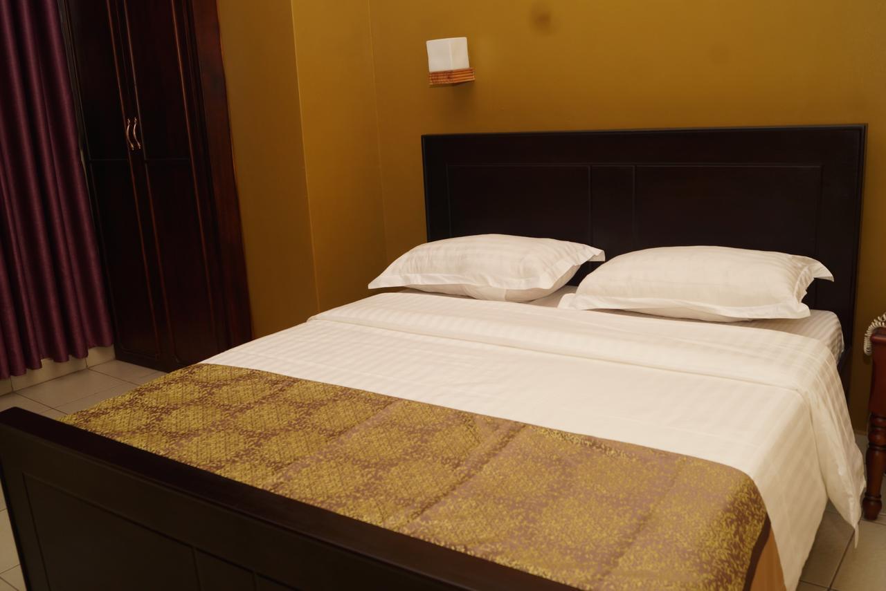 Diamonds Hotel Kampala Zewnętrze zdjęcie