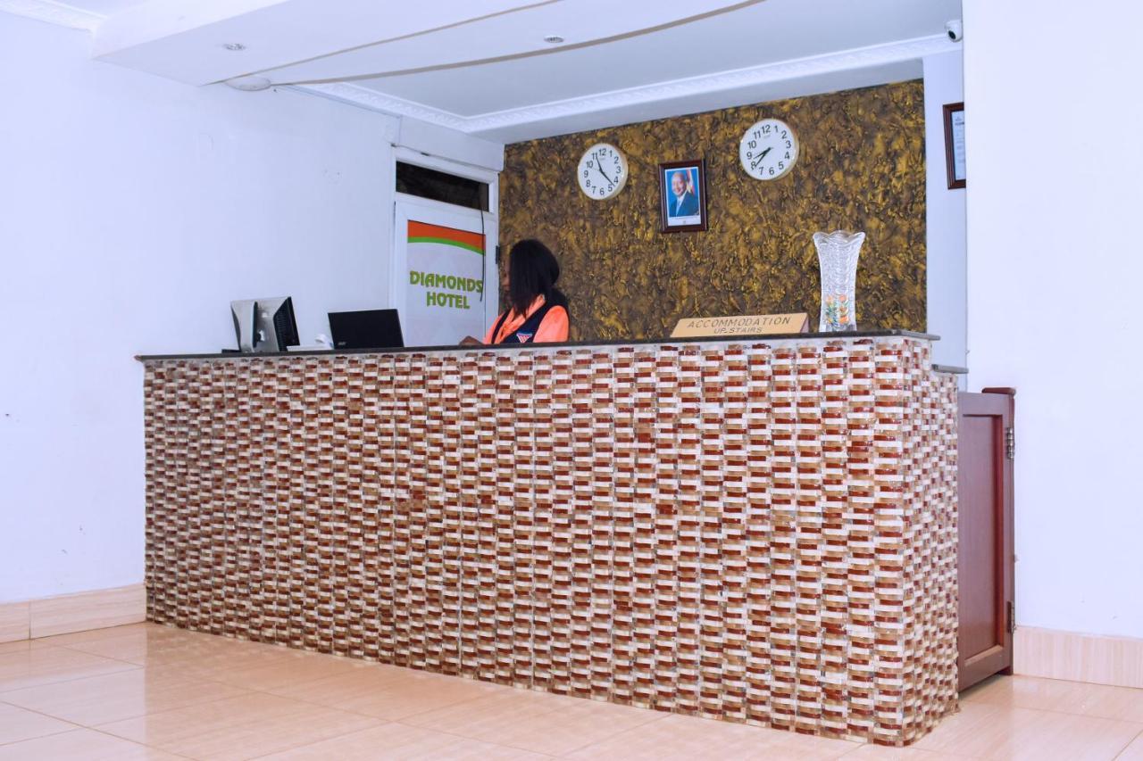 Diamonds Hotel Kampala Zewnętrze zdjęcie